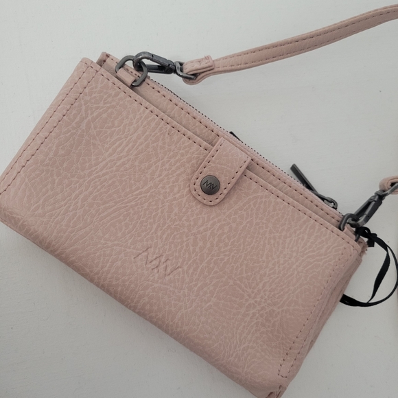 NEW Matt & Nat Vegan Convertible Wallet Purse Pink (AF2) - Picture 2 of 4